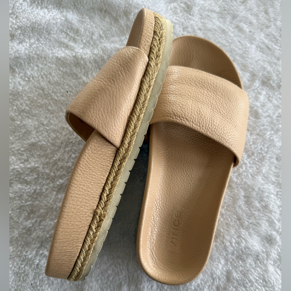 Vince Tan Leather Slide Sandals with Espadrille Trim size 6 Women’s